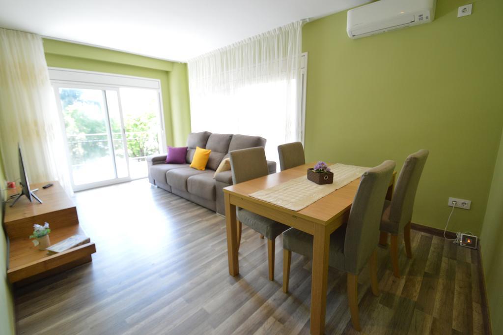 Apartamento Playa Capellans - Салоу Екстериор снимка